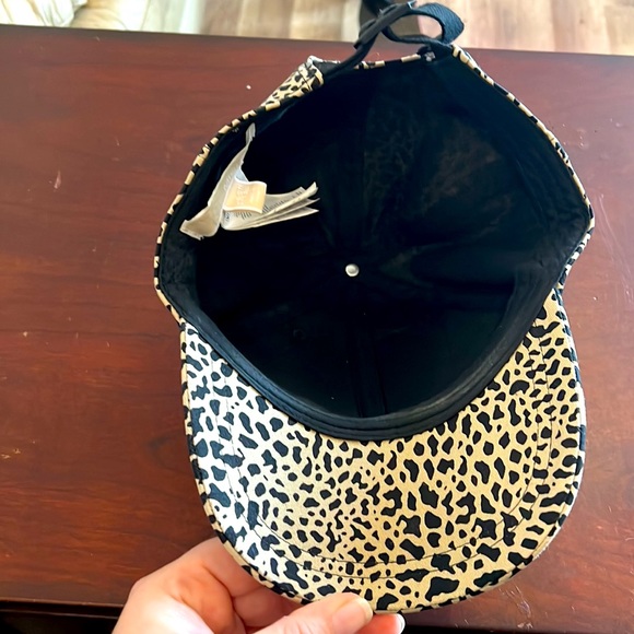 NEW Michael Kors Animal Print Organic Stretch Cotton Baseball Hat - Picture 3 of 5